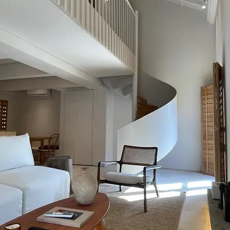 Apartamento Con La Mejor Ubicación En El Centro *
